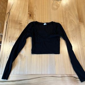 Black Crop Long Sleeve